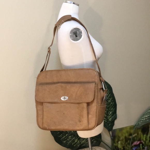 Vintage Other - Tan SAMSONITE vintage overnight bag